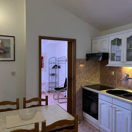 Apartman Gorana With Swimming Pool Jelsa  Ngoại thất bức ảnh