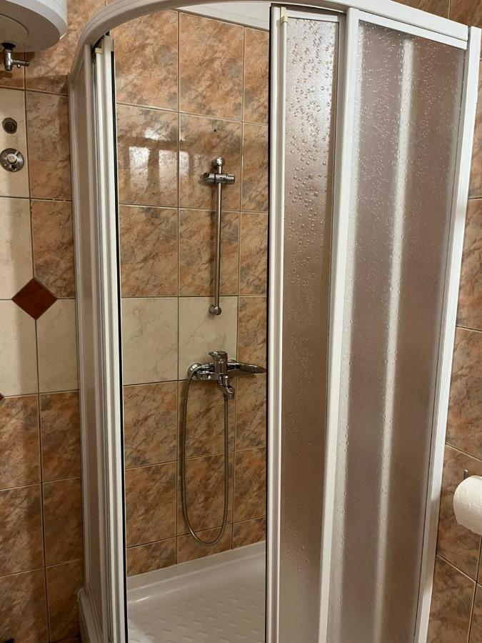 Apartman Gorana With Swimming Pool Jelsa  Ngoại thất bức ảnh